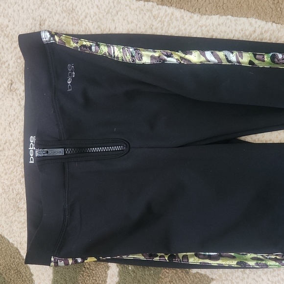 EUC! Bebe Sport Spandex zip up leggings - Picture 1 of 11